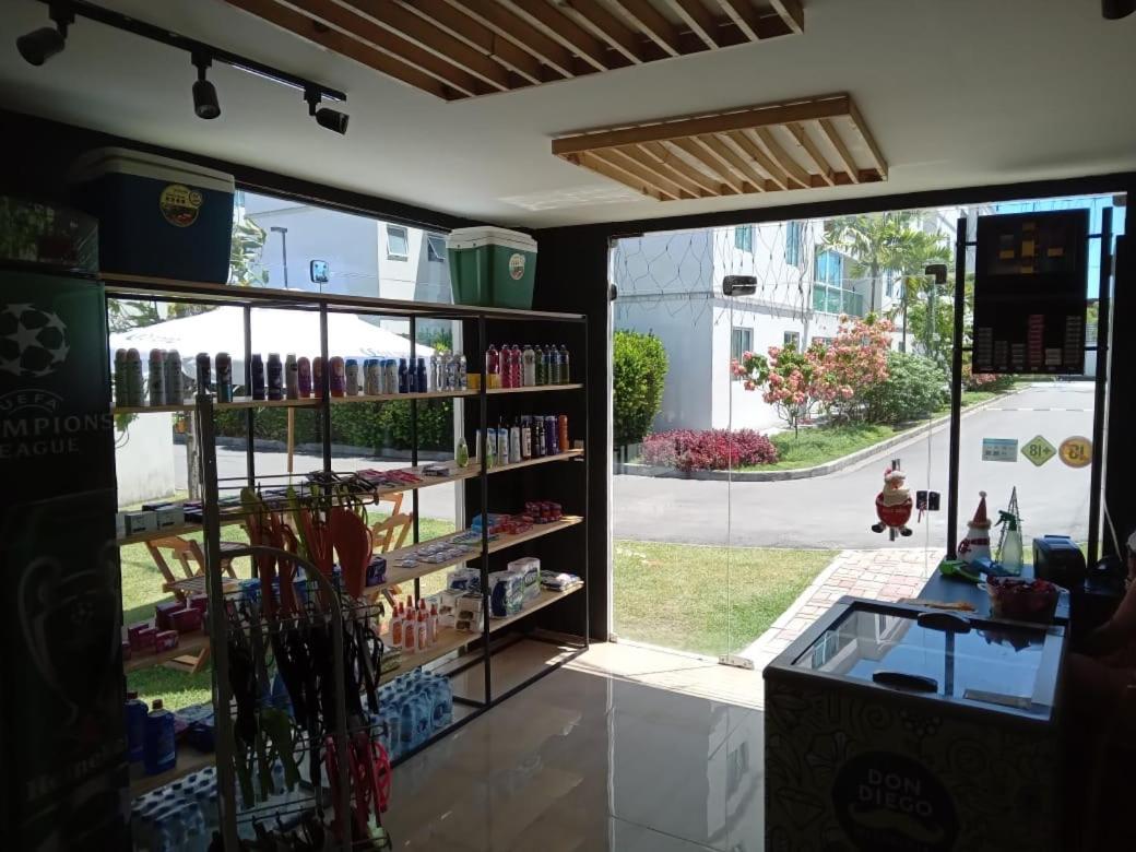 איפוחוקה Flat Palm Village Acqua מראה חיצוני תמונה